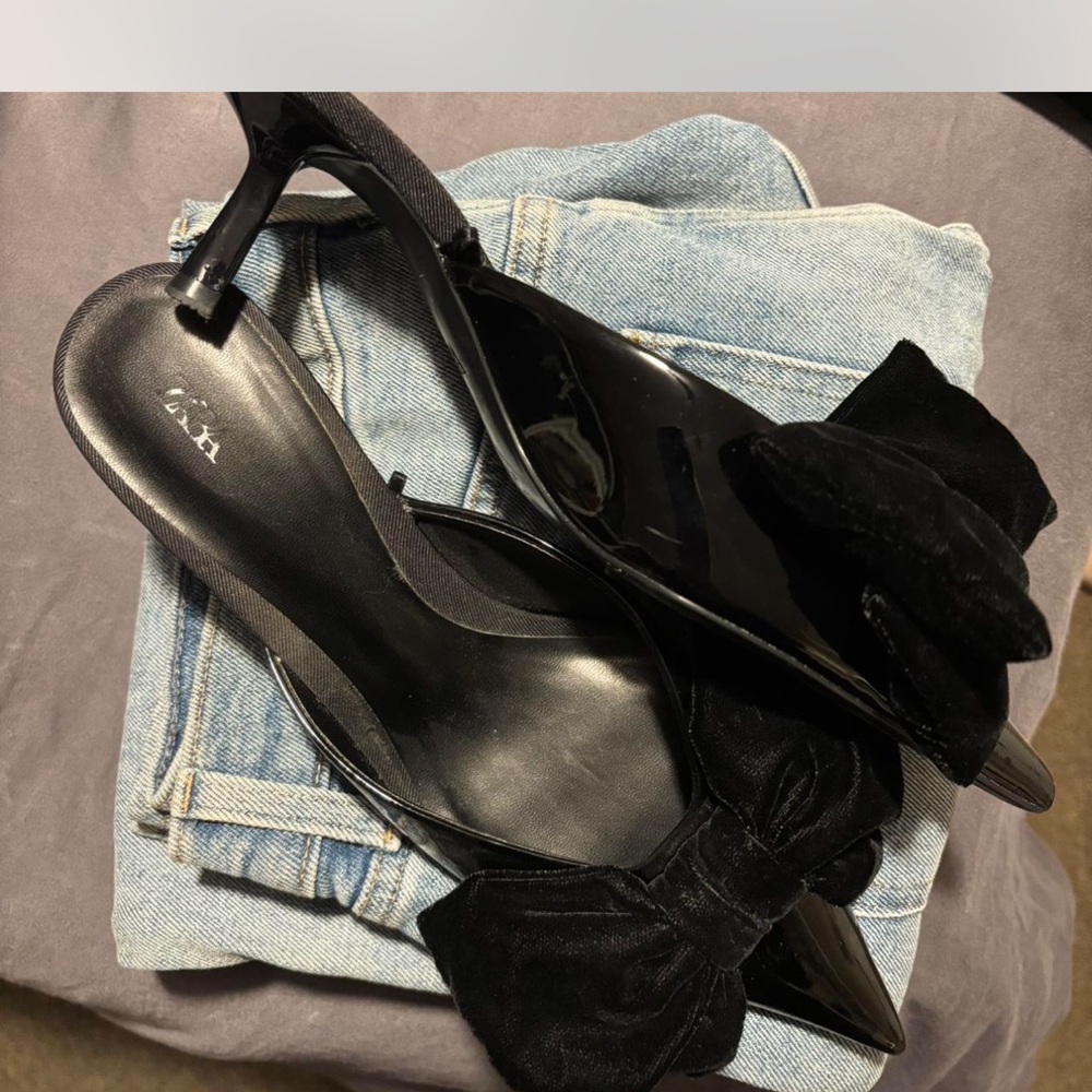Zara Black Women's Heels with Velvet Bow Detail